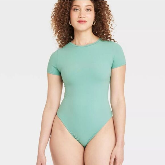 Auden Green Fitted Bodysuit - Picture 1 of 10